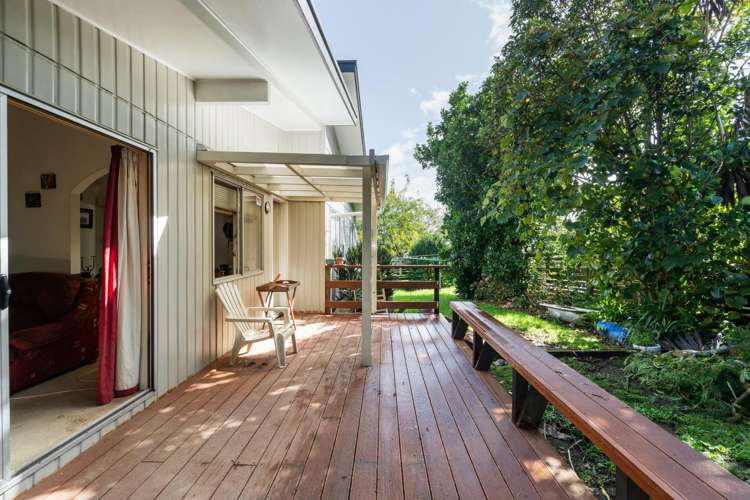21 Jonathon Street Brookfield_13