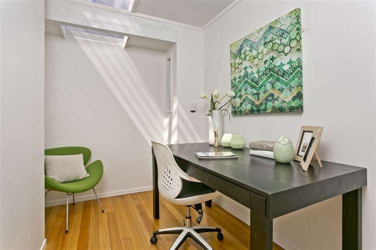 12 Fairclough Road Beach Haven_11