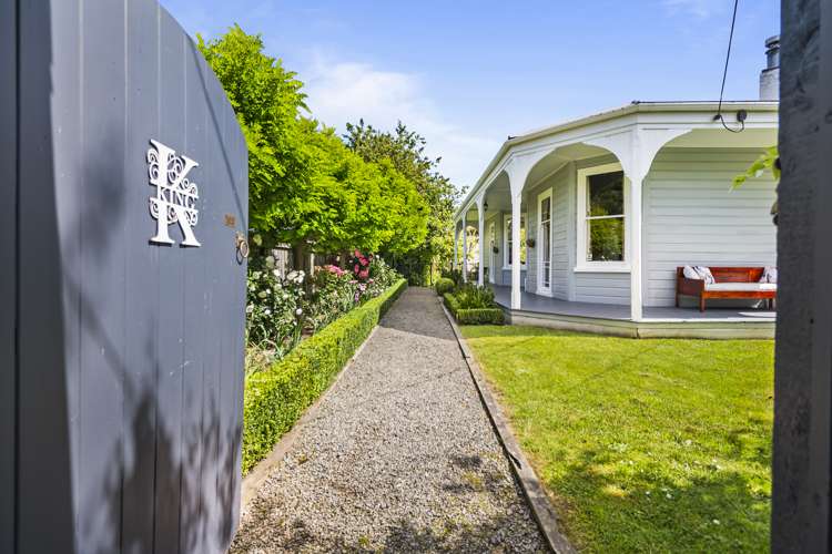 63 High Street Marton_39