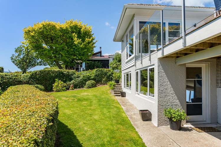 61 Seaview Road Paremata_29