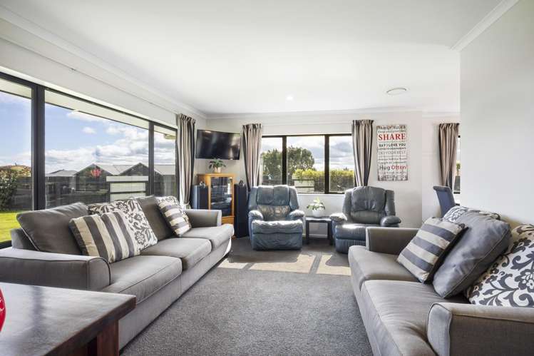 146 Mount Taylor Drive Feilding_6