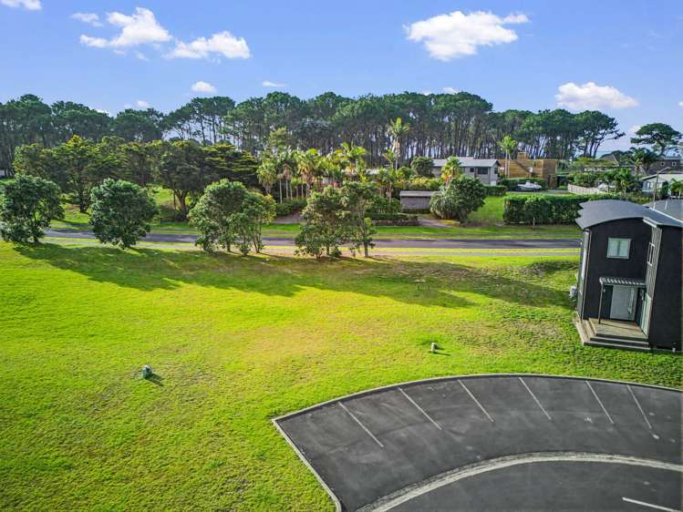 9 & 10/101 Harbour Drive_5
