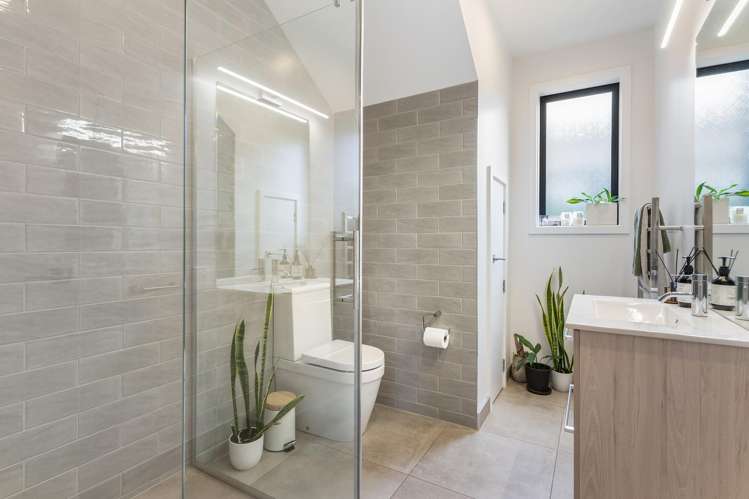 33a Silverton Avenue Wai O Taiki Bay_16