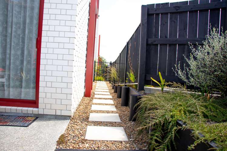 27 Maea Lane Mount Roskill_15