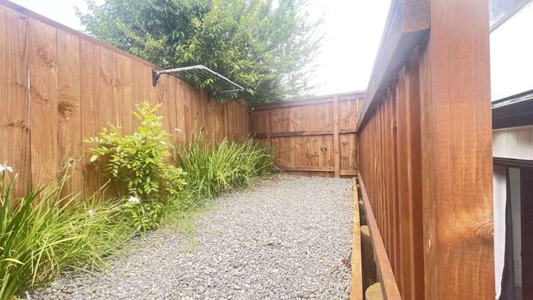 20 Sabot Place Massey_15