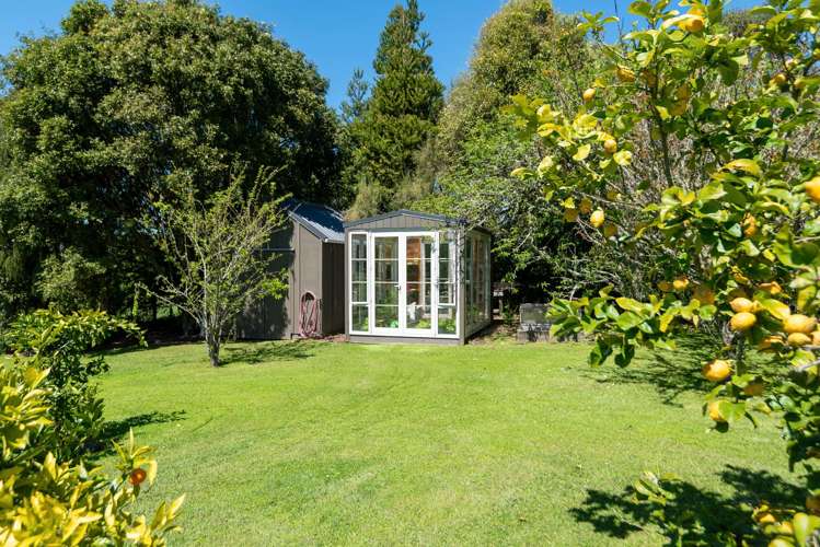 19 Valley Road Waitoki_21