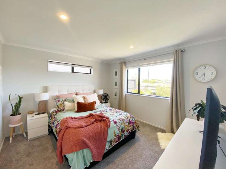 66 Sunline Av Lincoln_9