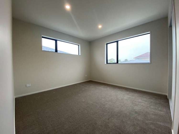 20 Neil Avenue Te Atatu Peninsula_10
