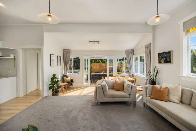 21 Wairere Avenue Mount Albert_17