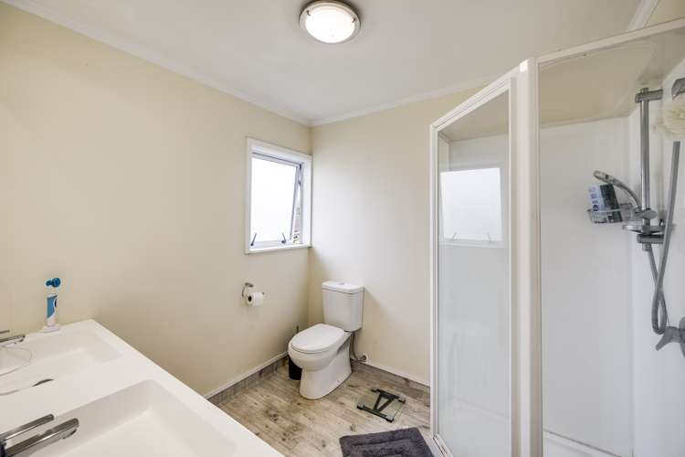 20 Cortes Crescent Flaxmere_10