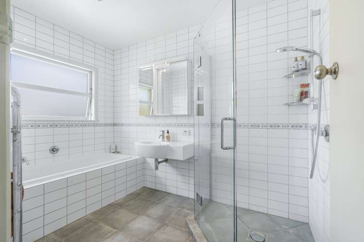 3 Kelly Place Chartwell_24