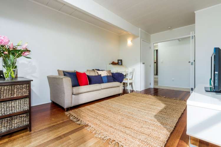 10 Bellbird Rise Murrays Bay_25