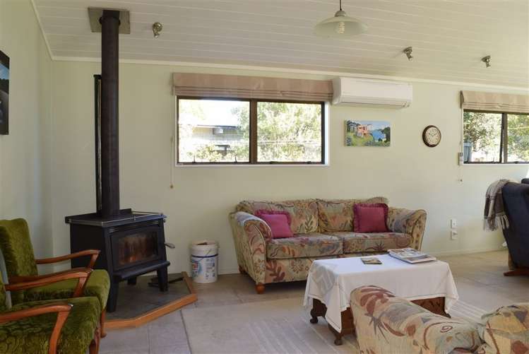 12 Marquet Place Tairua_10