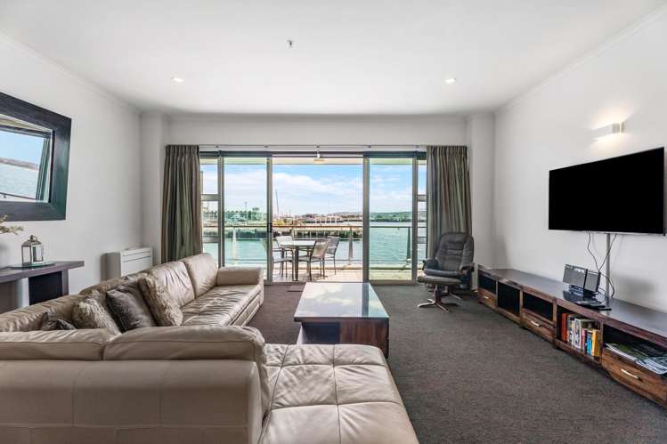 11/145 Quay Street Auckland Central_7