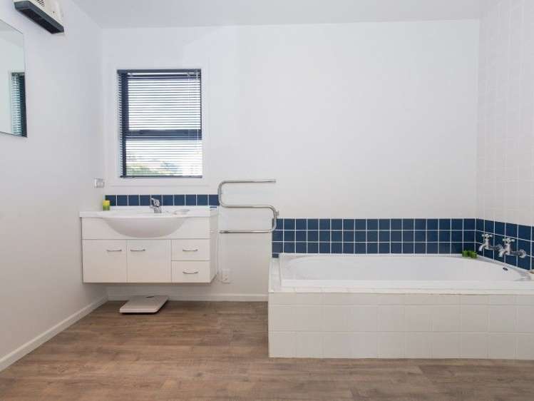 91 Kings Drive Wanaka_13