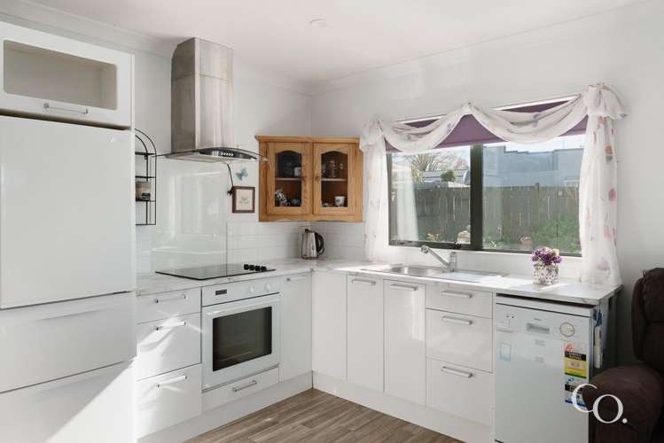 8A Canberra Place Bellevue_6