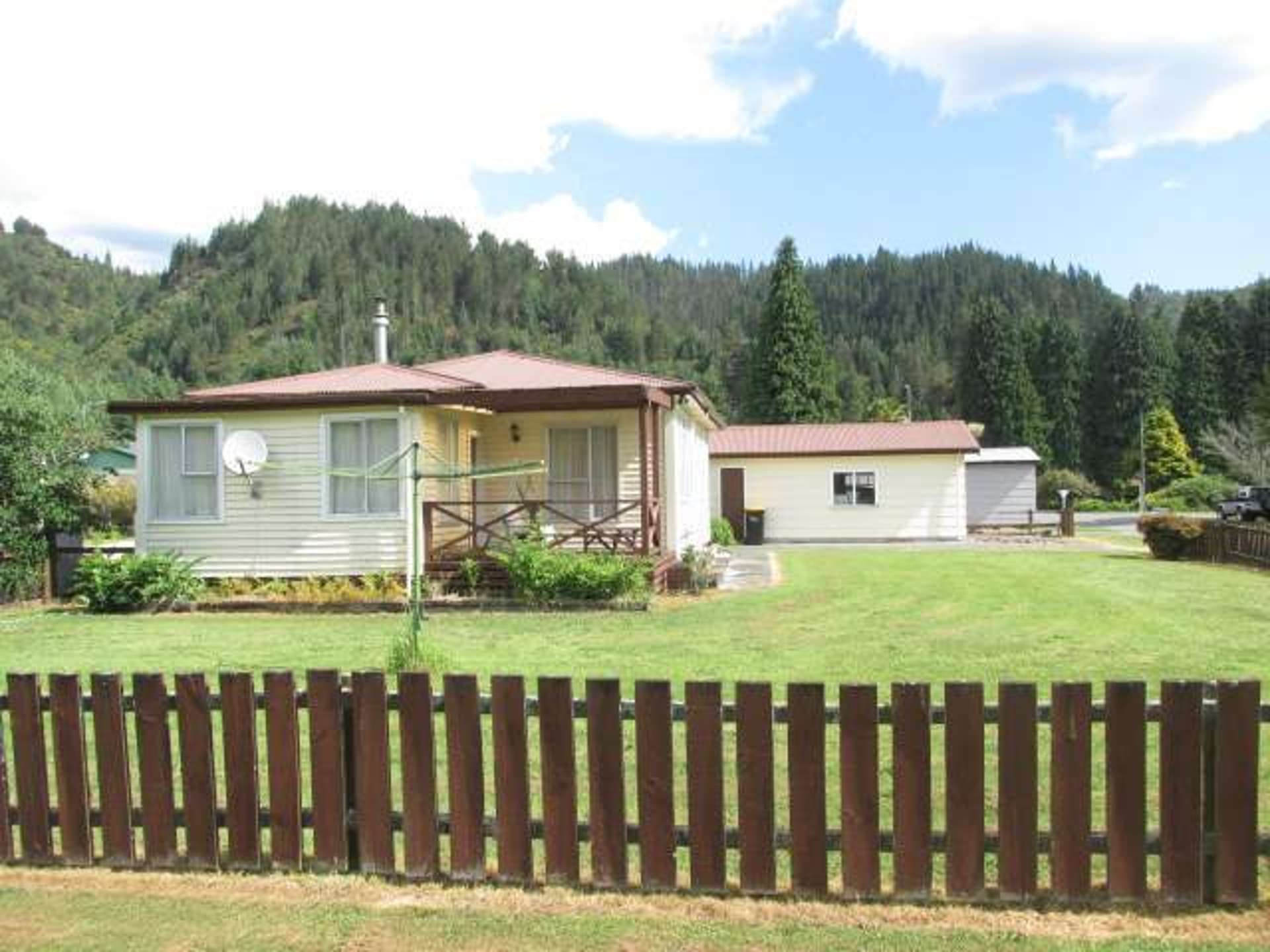 1 Ross Street Reefton_0