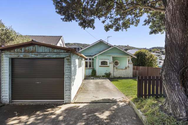 32 The Parade Island Bay_2