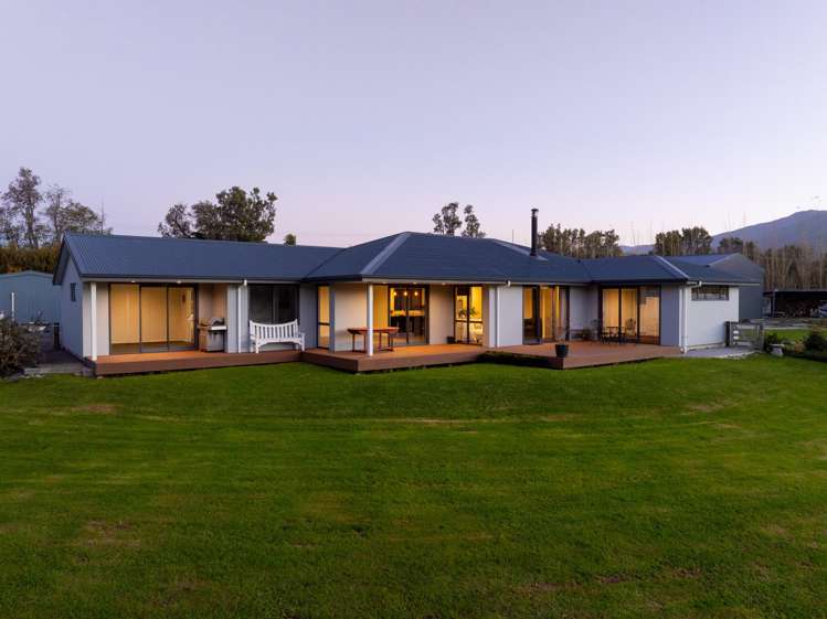 177 Patons Rock Road Patons Rock_33