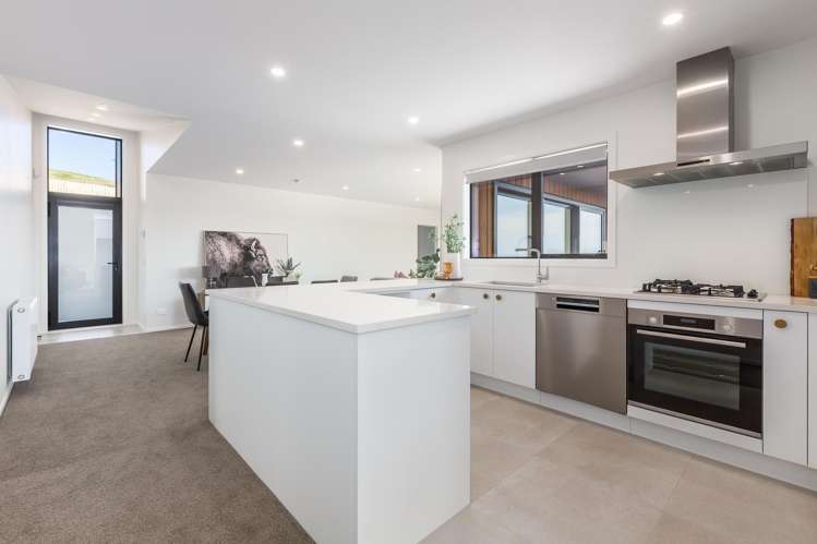 26 Lemonwood Way Woodridge_1