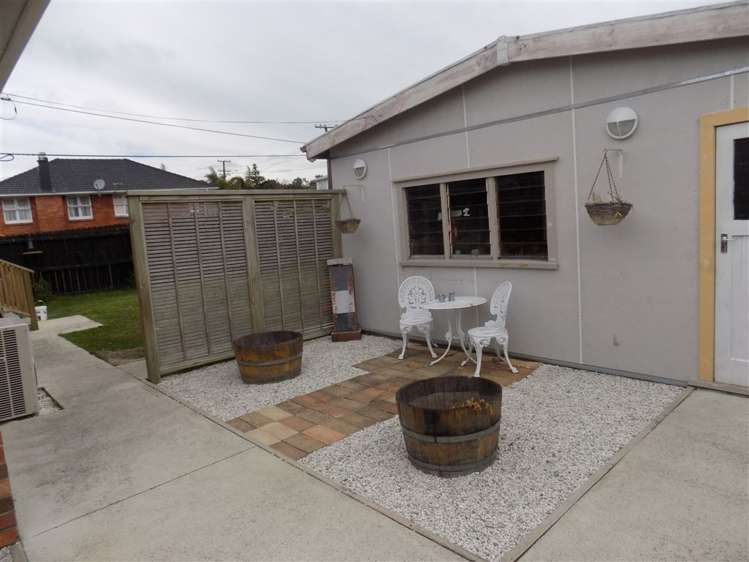 7 Chilcott Road Henderson_19