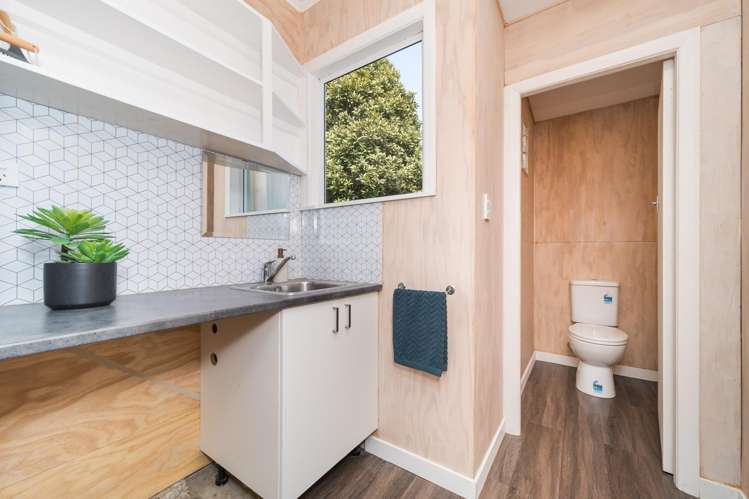 8 Frederick Street Terrace End_18