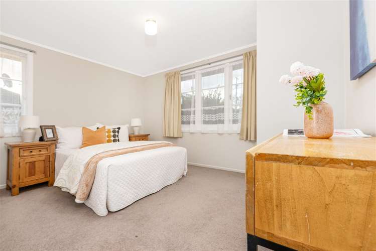 16 Toru Street Te Atatu Peninsula_8