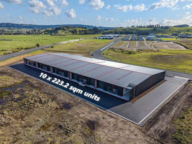 104 Waiwarawara Drive Ruakaka_1