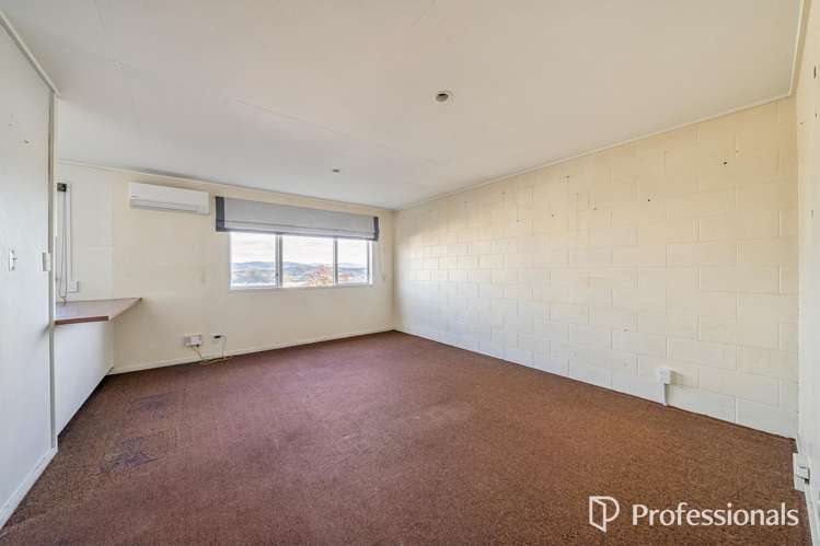 56a Acacia Avenue_3