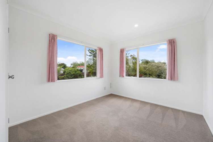 23 & 23A Margan Avenue New Lynn_18