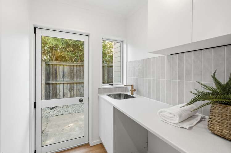 139 Memorial Avenue Burnside_12