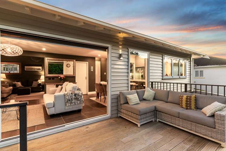 14 Friend Street Karori_15