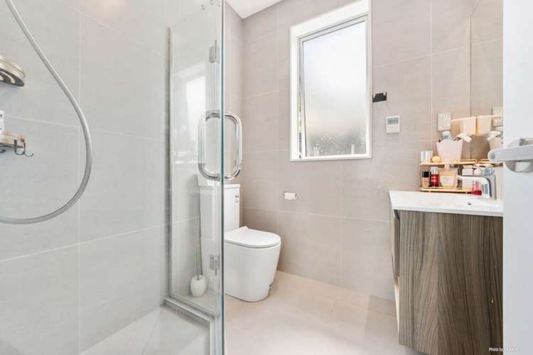 4 Tararua Street Massey_8