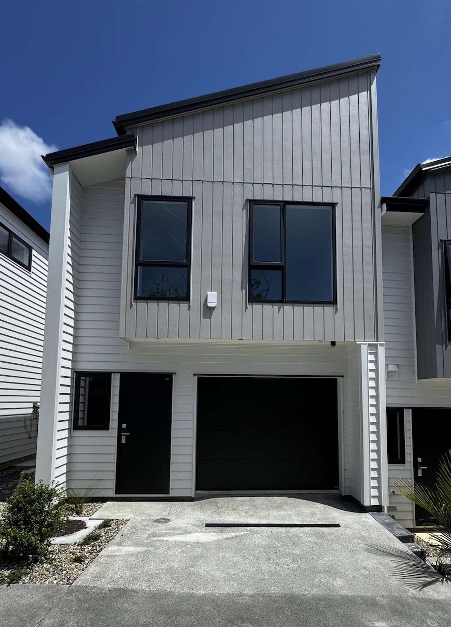 5/30A Tirimoana Road Te Atatu South_0