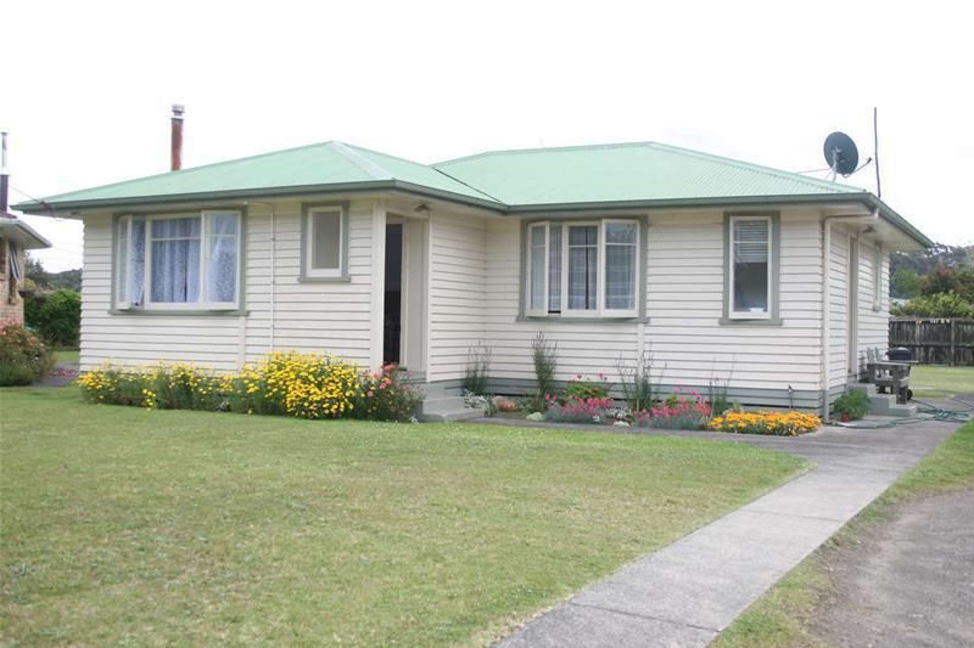 77 River Road Kawerau_0