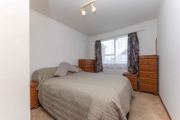 145 Forest Hill Road Henderson_10