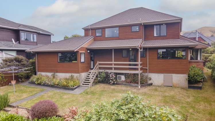 7 Montrose Grove Churton Park_38