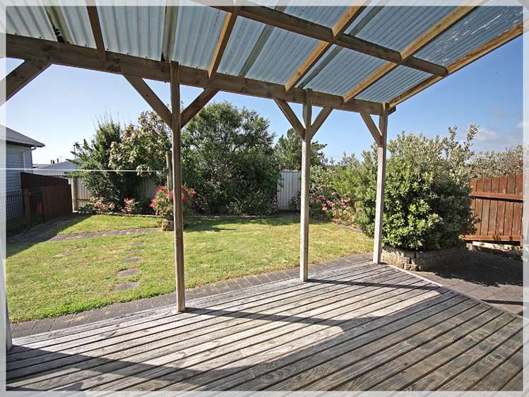 5 Chaffey Street Foxton Beach_21