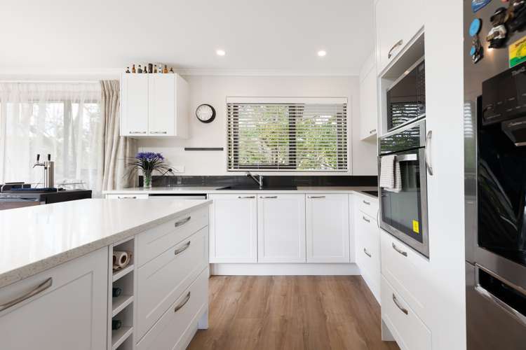 40 Kauri Road Stanmore Bay_6