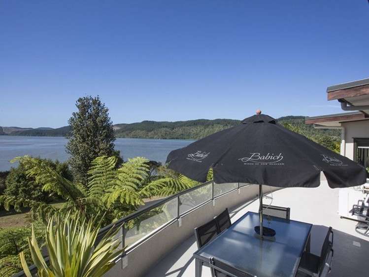215 Tukere Drive Whangamata_25