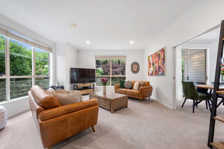 5 Hawkdun Drive Flat Bush_24