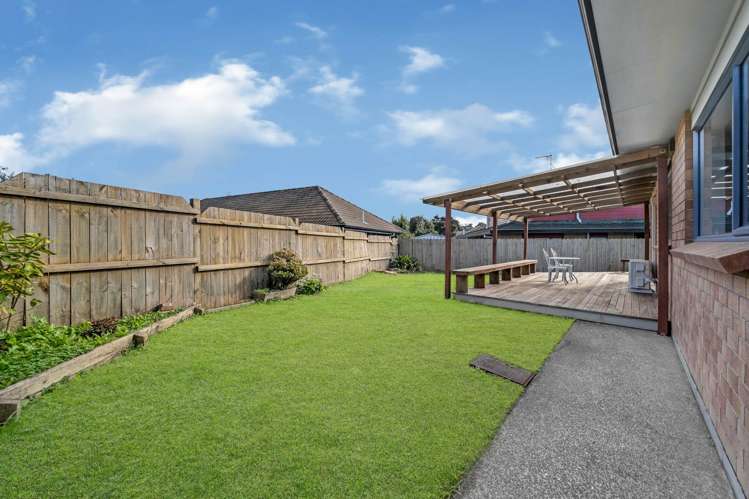 2/12 Solana Court Botany Downs_7