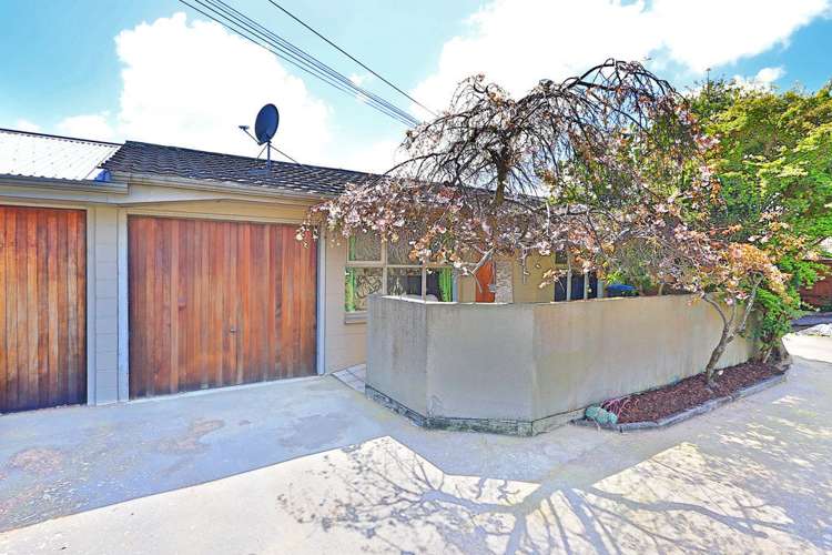 2/23a Rutland Road Mount Wellington_0