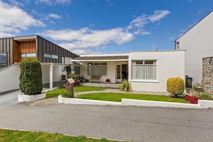 36 Man Street Queenstown_16