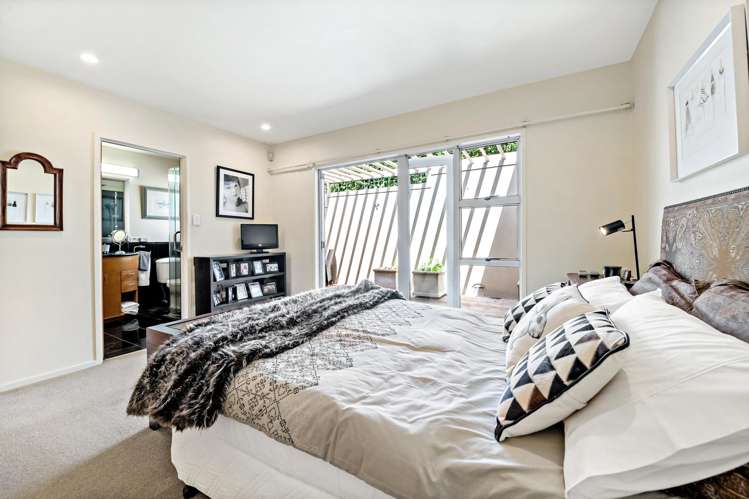 130A Paritai Drive Orakei_10