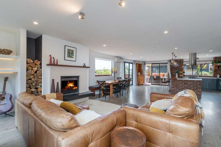 14a Downes Street Titahi Bay_6