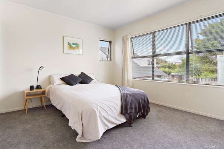 54a Delta Avenue New Lynn_7