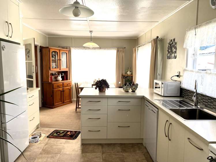 602 Queen Street Thames_7