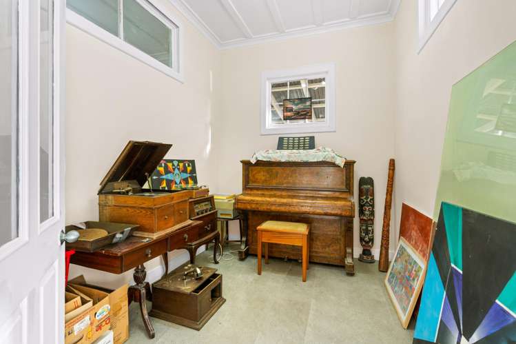 30 Whitehaven Street Lawrence_16