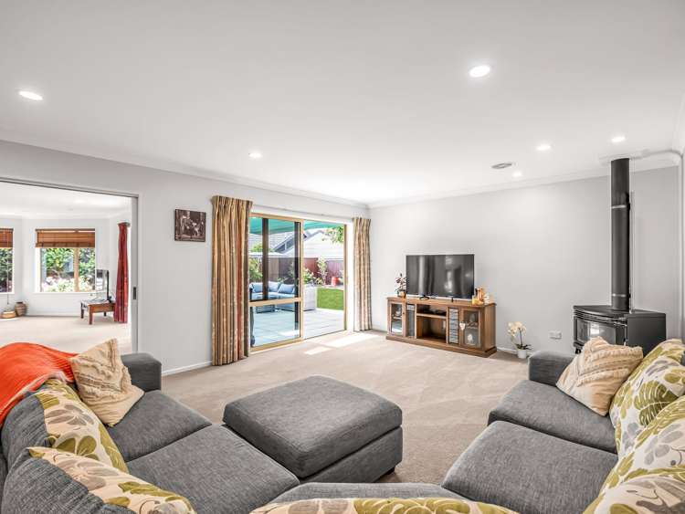 13 Paget Drive Woodend_8